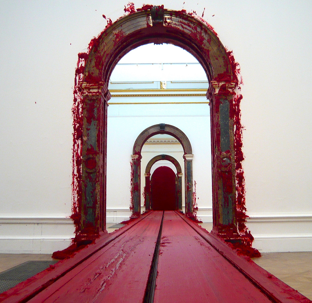 Anish Kapoor -Svayambh